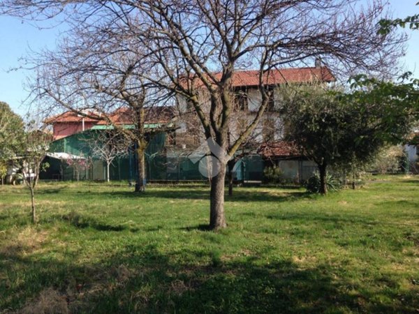 casa indipendente in vendita a Ciriè