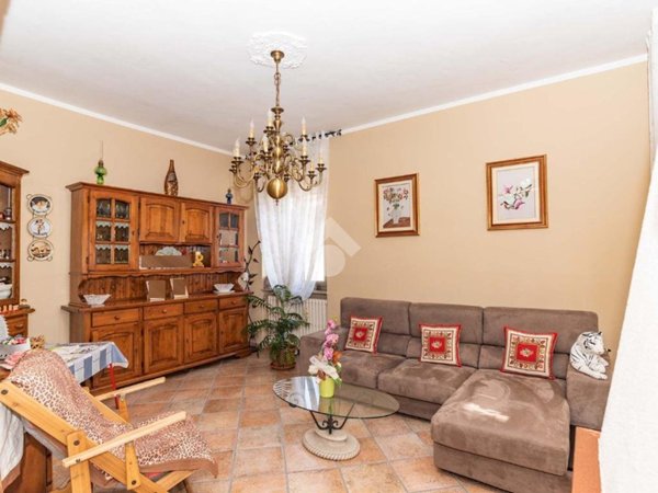 casa indipendente in vendita a Ciriè