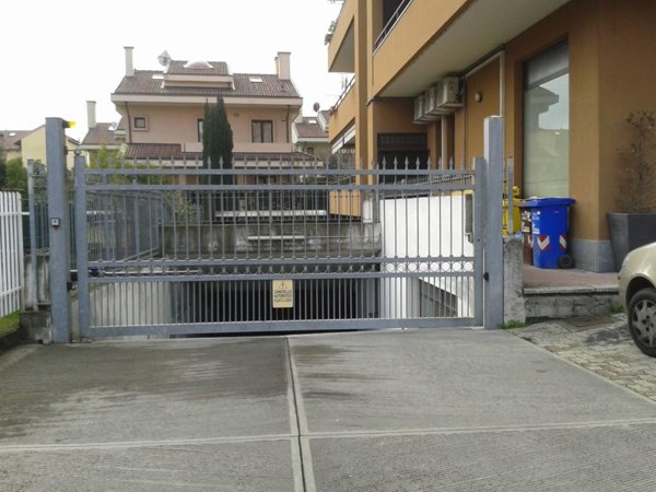 casa indipendente in vendita a Ciriè