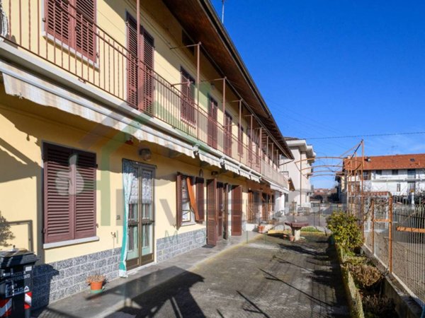 casa indipendente in vendita a Ciriè