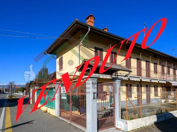 casa indipendente in vendita a Ciriè