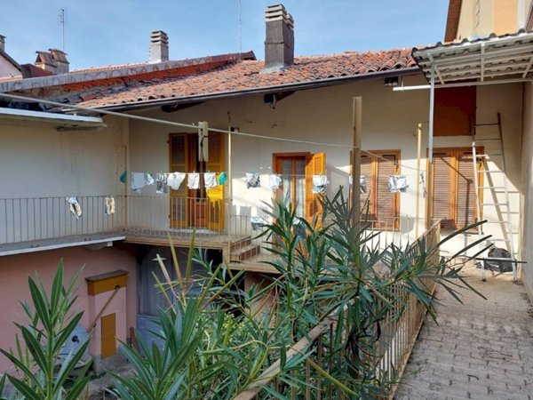 casa indipendente in vendita a Ciriè