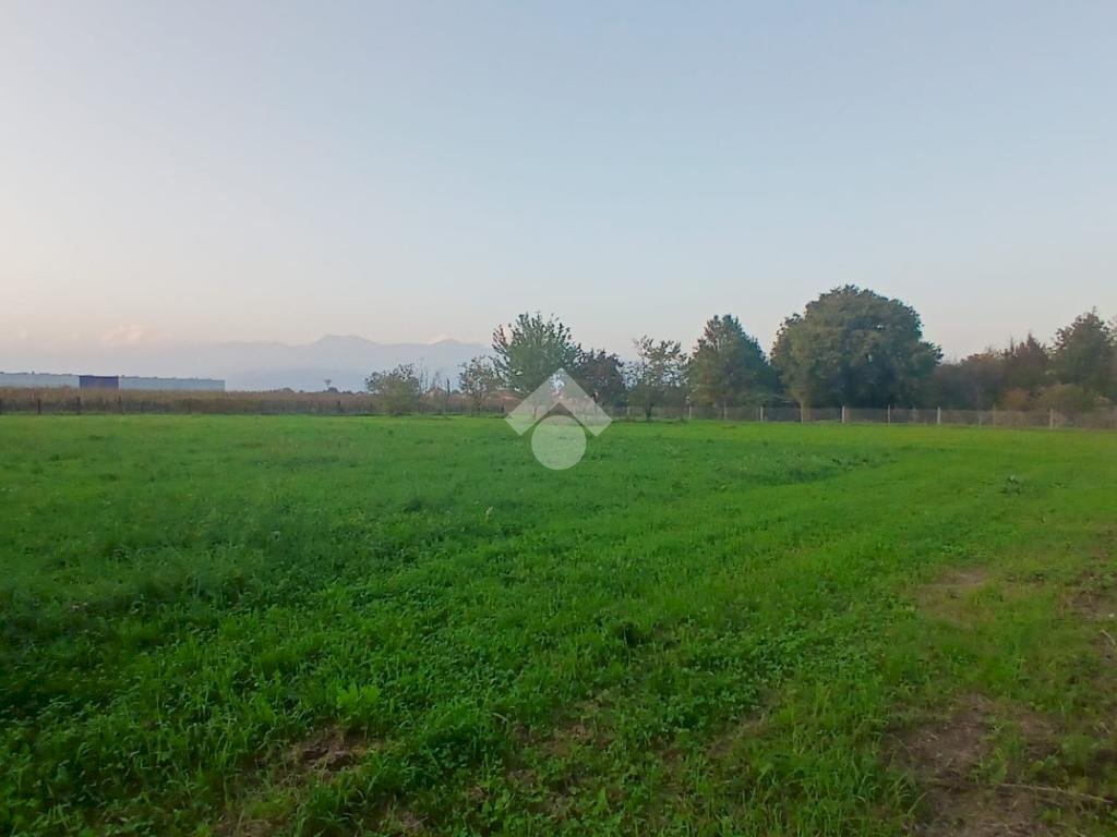 terreno edificabile in vendita a Ciriè