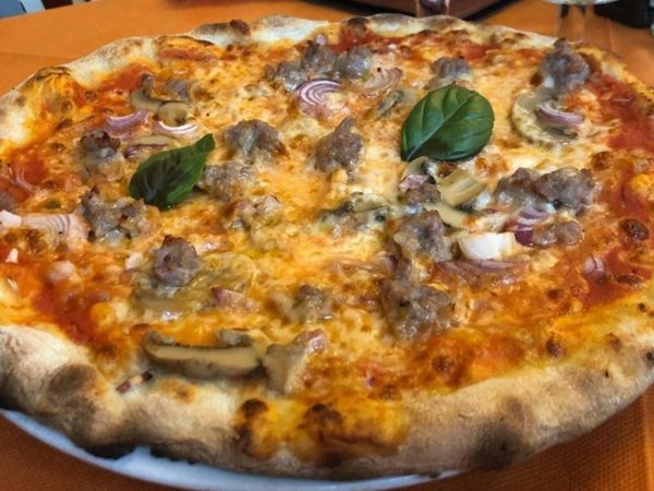 negozio in vendita a Ciriè