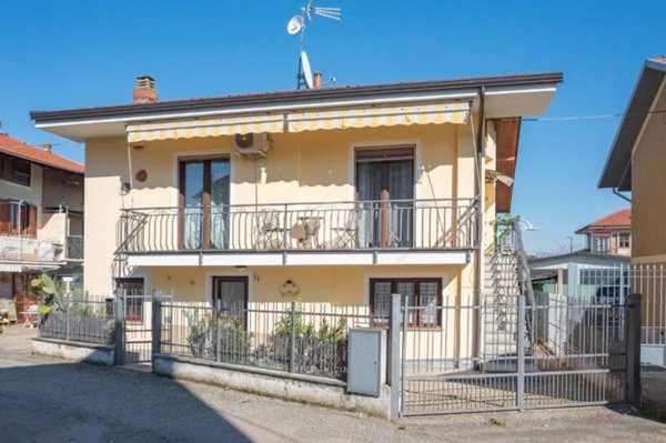 casa indipendente in vendita a Ciriè