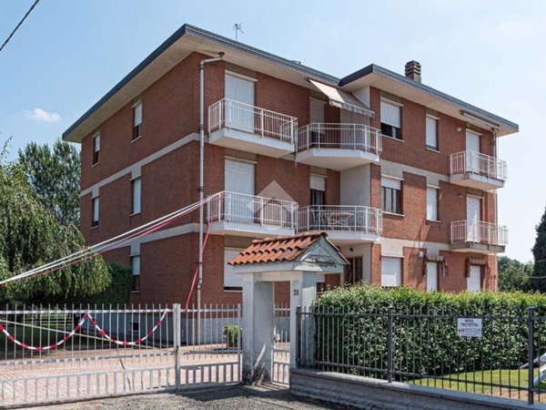 appartamento in vendita a Ciriè in zona Devesi
