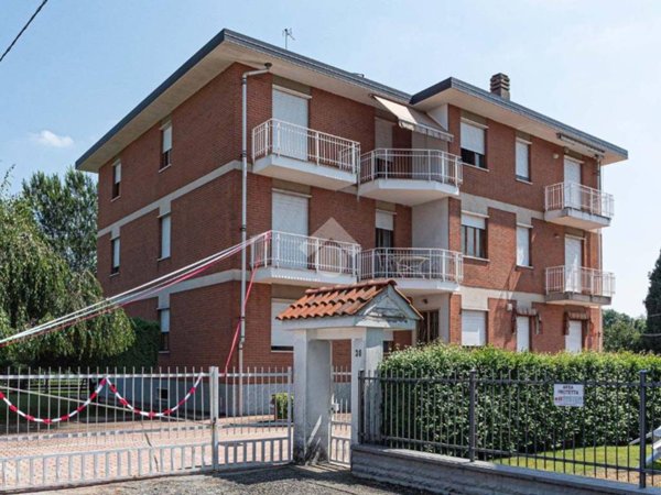appartamento in vendita a Ciriè in zona Devesi