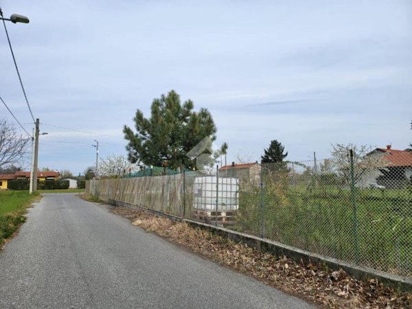 terreno edificabile in vendita a Ciriè