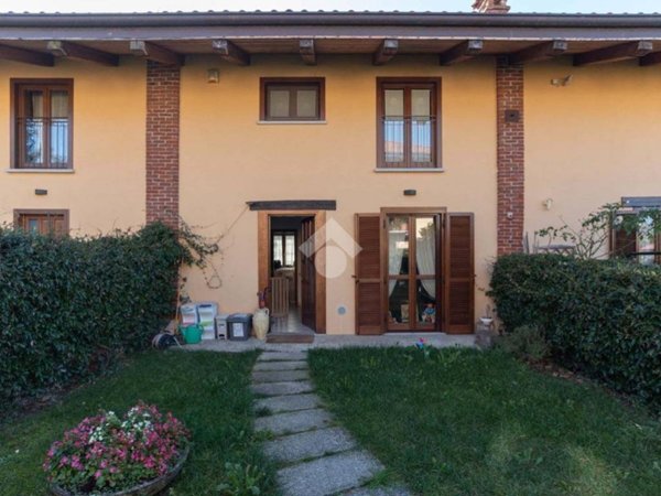 casa indipendente in vendita a Ciriè