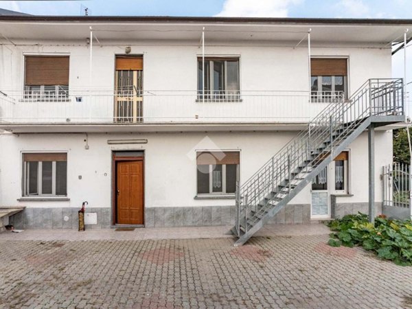 casa indipendente in vendita a Ciriè