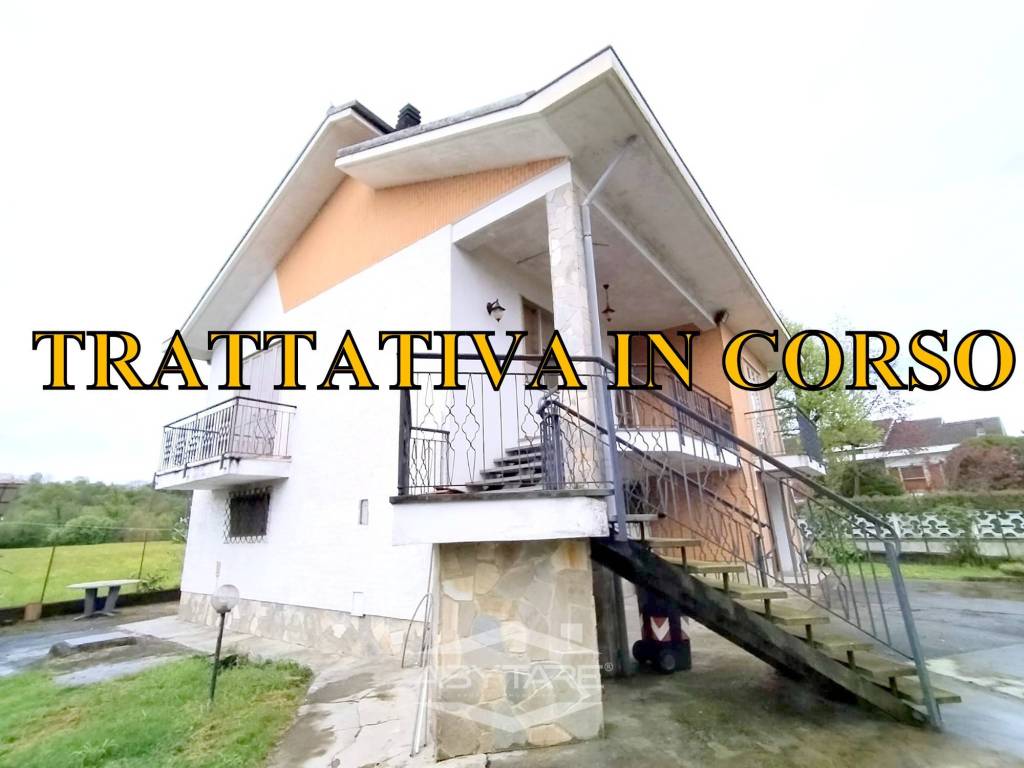 casa indipendente in vendita a Ciriè in zona Vastalla