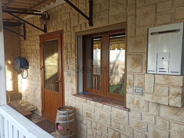 casa indipendente in vendita a Ciriè