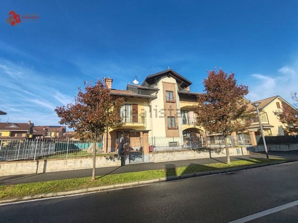 casa indipendente in vendita a Ciriè