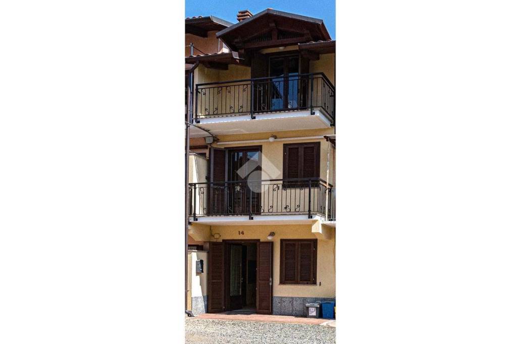 casa indipendente in vendita a Ciriè
