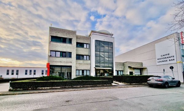 ufficio in vendita a Ciriè