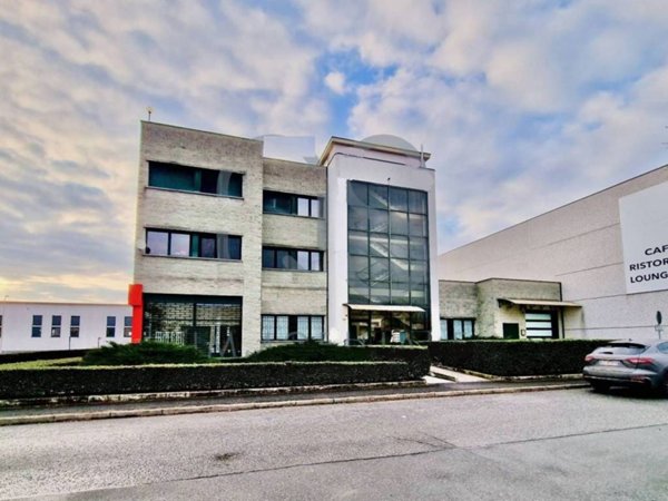 ufficio in vendita a Ciriè