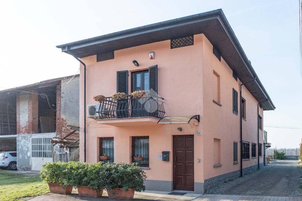 casa indipendente in vendita a Ciriè