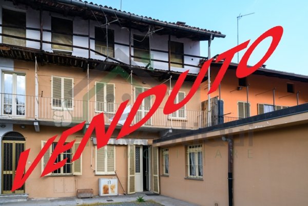 casa indipendente in vendita a Ciriè