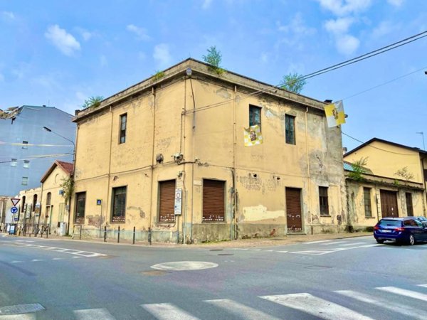intera palazzina in vendita a Ciriè