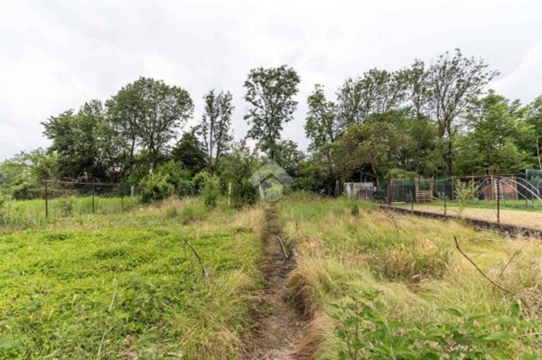 casa indipendente in vendita a Ciriè in zona Devesi