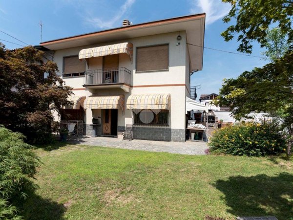 casa semindipendente in vendita a Ciriè