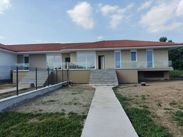 casa indipendente in vendita a Ciriè