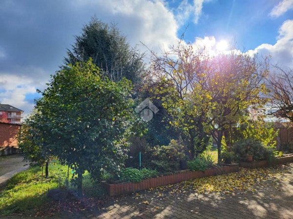 casa indipendente in vendita a Ciriè