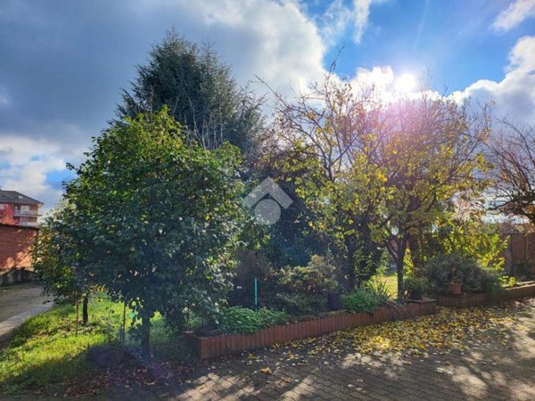 casa indipendente in vendita a Ciriè