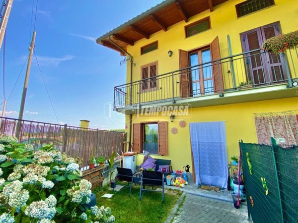 casa indipendente in vendita a Ciriè