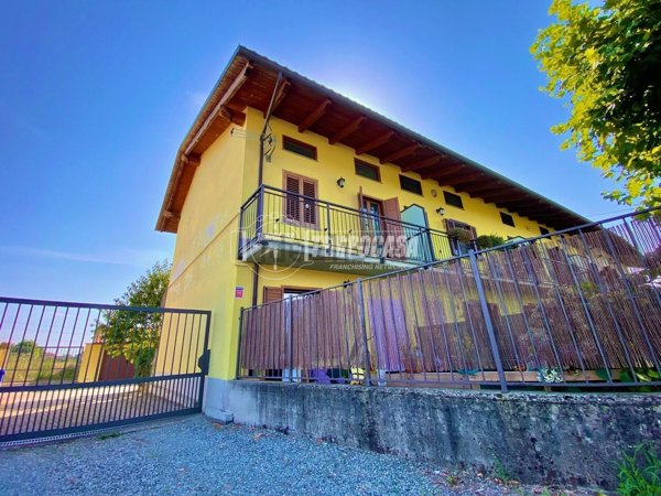 casa semindipendente in vendita a Ciriè