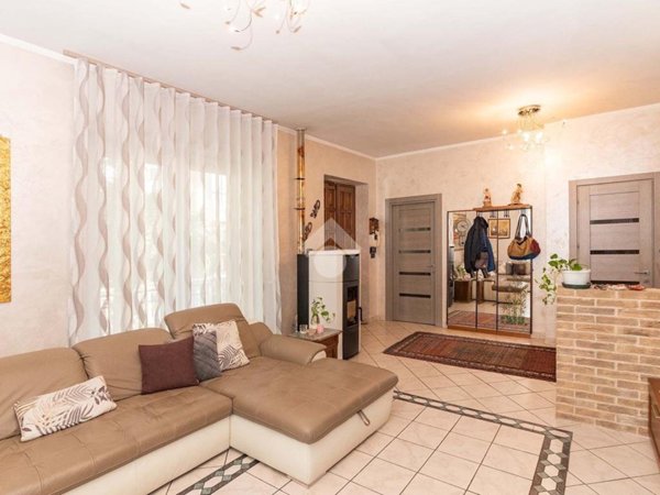 casa indipendente in vendita a Ciriè