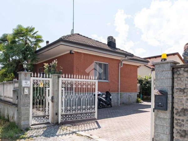 casa indipendente in vendita a Ciriè