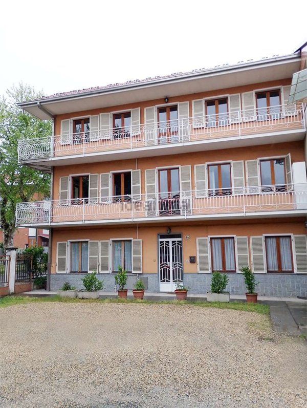 casa indipendente in vendita a Ciriè