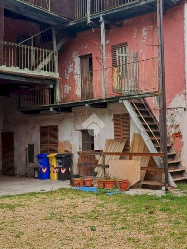 casa indipendente in vendita a Ciriè
