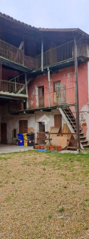 casale in vendita a Ciriè