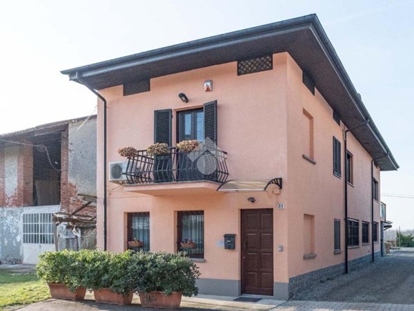 casa indipendente in vendita a Ciriè