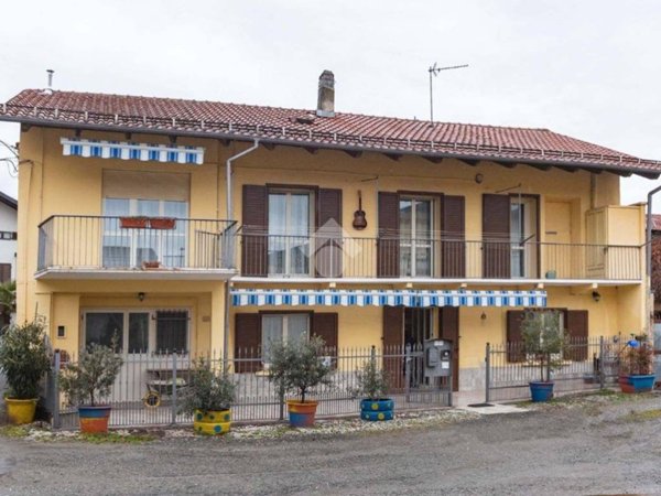 casa indipendente in vendita a Ciriè