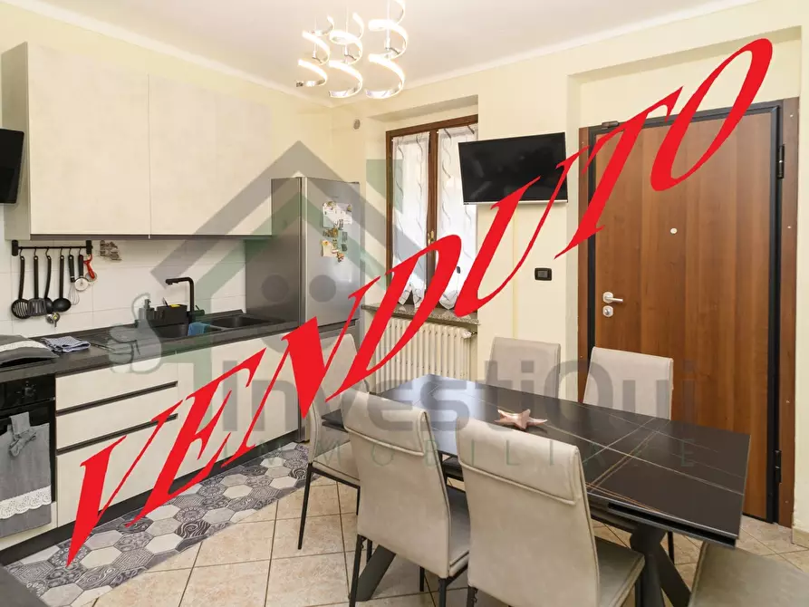 casa indipendente in vendita a Ciriè in zona Devesi
