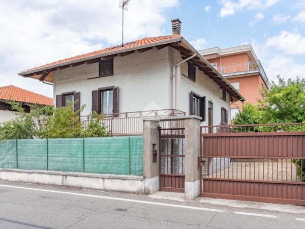 casa indipendente in vendita a Ciriè