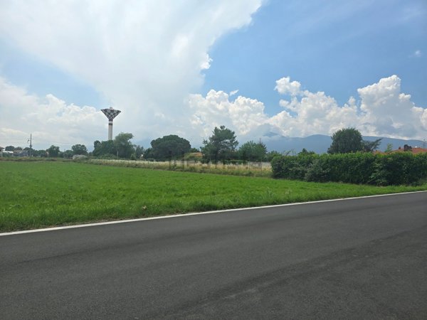 terreno edificabile in vendita a Ciriè