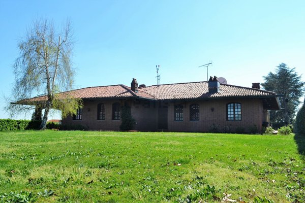 casa indipendente in vendita a Ciriè