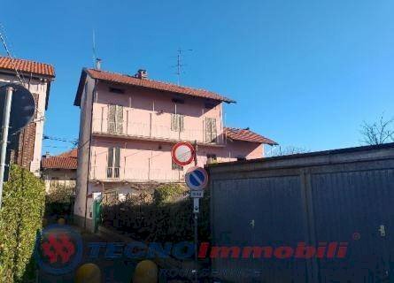 casa indipendente in vendita a Ciriè