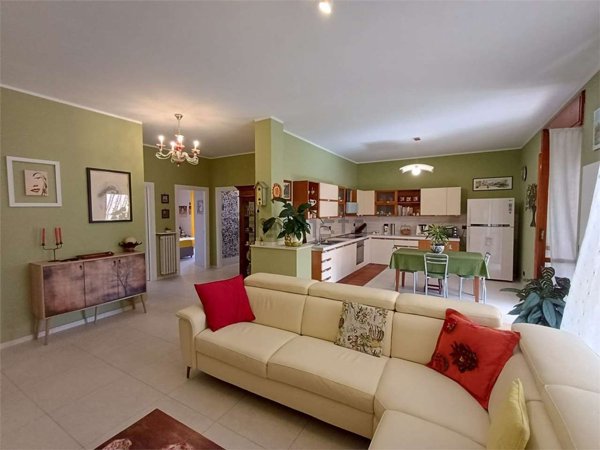 casa indipendente in vendita a Ciriè