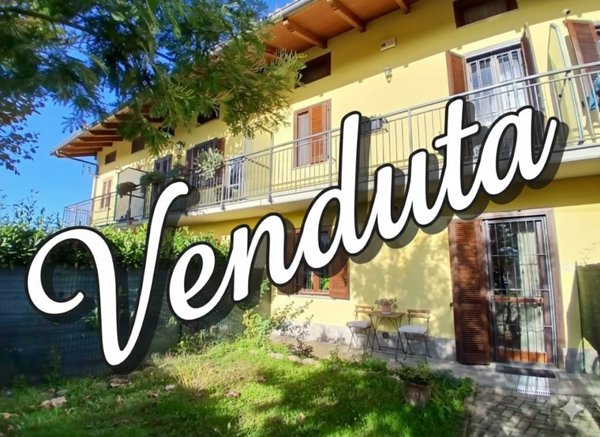 casa indipendente in vendita a Ciriè
