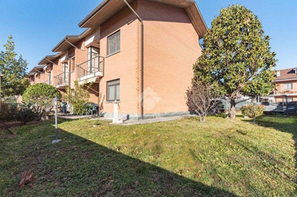 casa indipendente in vendita a Ciriè