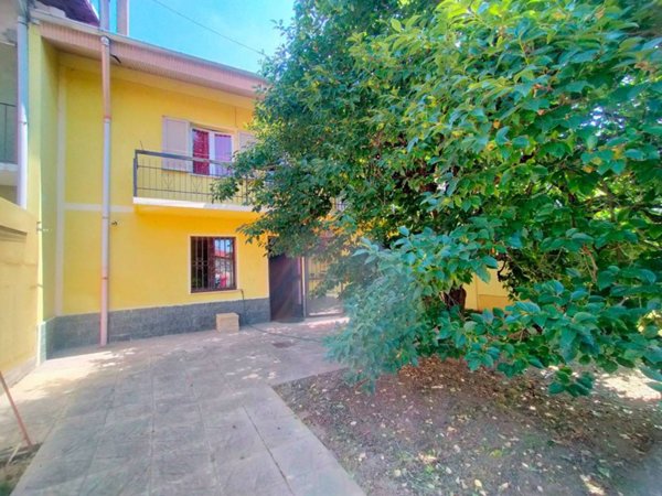 casa indipendente in vendita a Ciriè
