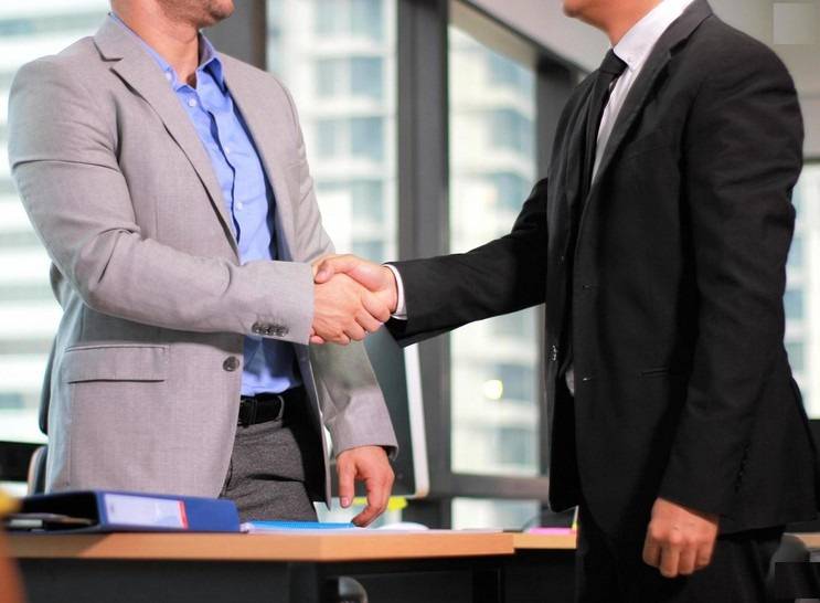 locale commerciale in vendita a Ciriè