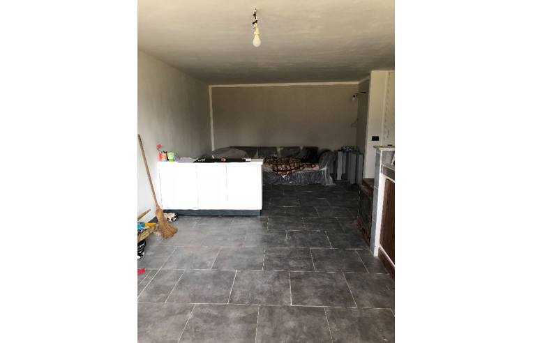 casa indipendente in vendita a Ciriè in zona Vastalla