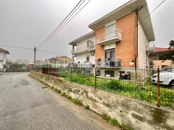 appartamento in vendita a Ciriè in zona Vastalla