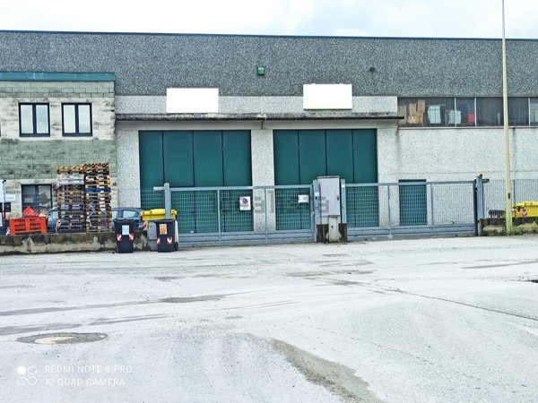 locale di sgombero in vendita a Ciriè